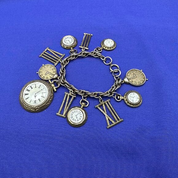 Arthur Pepper “ART” Signed VTG Timepiece Theme Charm Bracelet - Picture 2 of 13